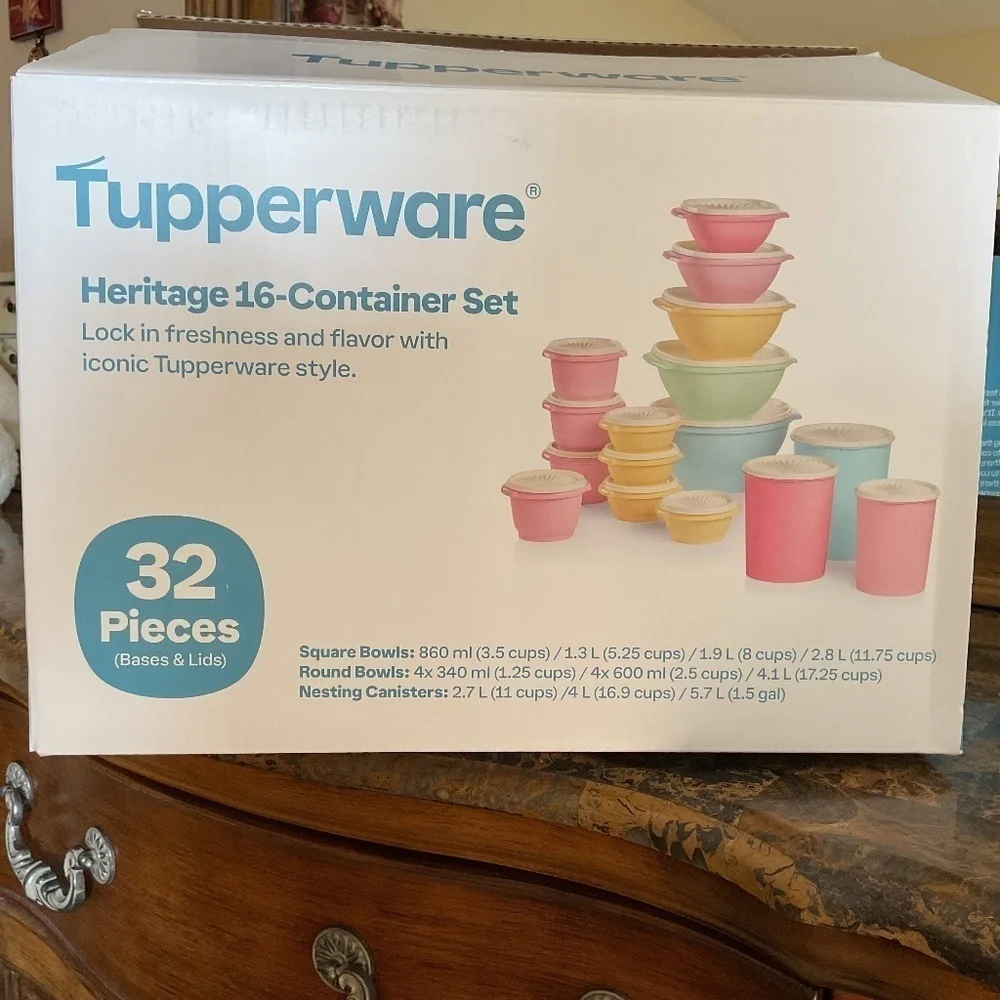 New with box Tupperware Heritage Collection 32 Piece Food Storage Container Set